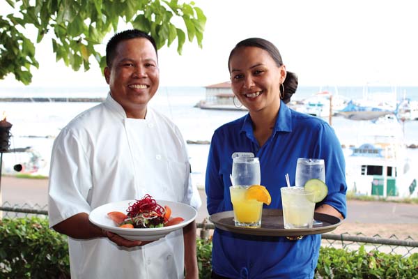 Maui Ocean Center’s holiday event benefits local nonprofits